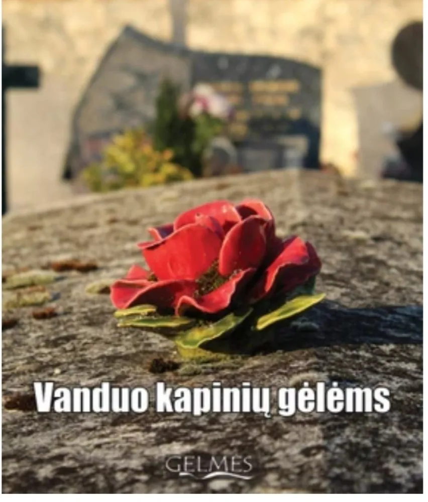 Vanduo kapinių gėlėms