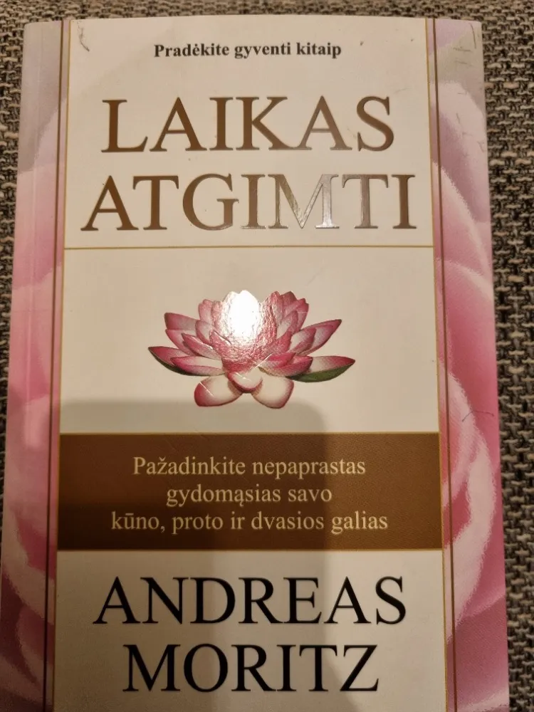 Laikas atgimti
