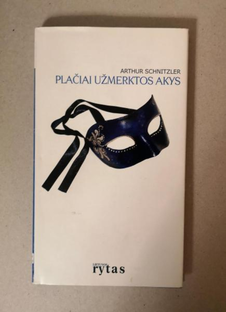 Plačiai užmerktos akys