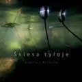 Šviesa tyloje. Nuotraukų albumas