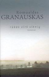 Rūkas virš slėnių