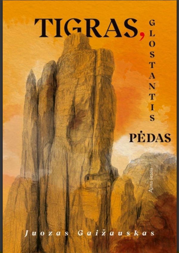 Tigras glostantis pėdas