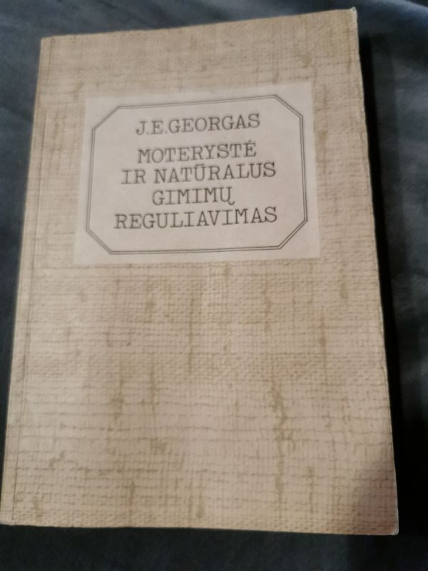 Moterystės ir natūralus gimimų reguliavimas