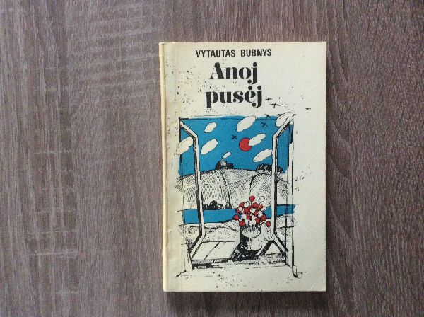 Anoj pusėj