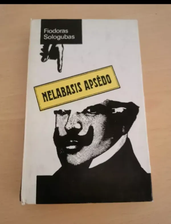 Nelabasis apsėdo