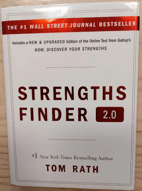 Strengths Finder 2.0 : Discover Your Strengths (with Access Code)