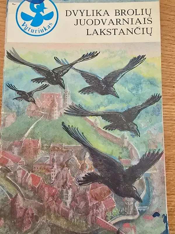 Dvylika brolių juodvarniais lakstančių
