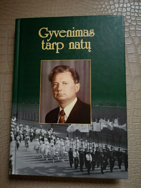 Gyvenimas tarp natų