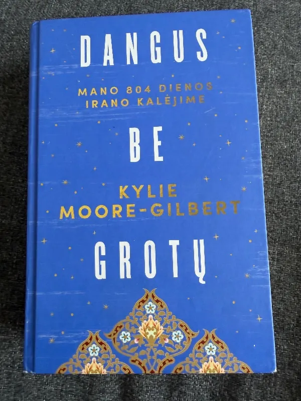 Dangus be grotų