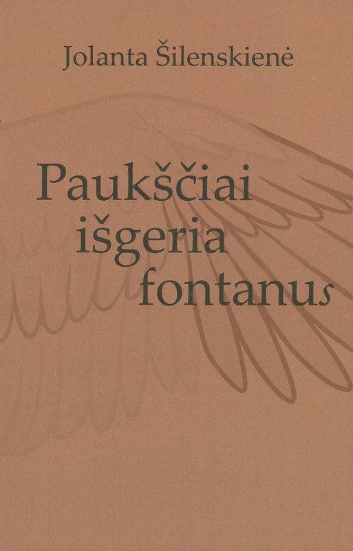 Paukščiai išgeria fontanus